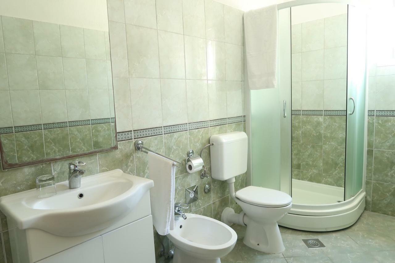 Apartments Maras プリモシュテン エクステリア 写真